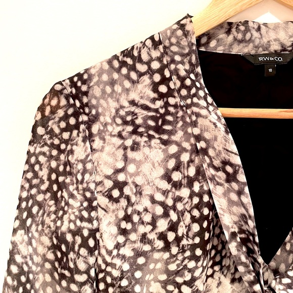 RW&CO Knee Length Layered Spotted Dress. - Picture 2 of 8